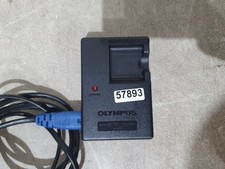 Olympus LI-40C Li-ion Battery Charger 100-240V Input