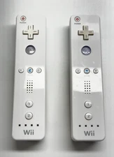 Nintendo Wii Remote Controller Lot of 2 (3rd Party Battery Cover Replacements)