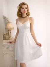 DIXIE BELLE Vintage Women  s Cream 100 Nylon Slip 36