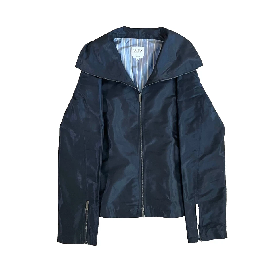 Куртка женская Armani Collezioni черная размер 8 нейлоновая отдельная молния - Изображение 2 из 4