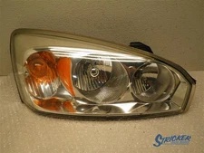 Chevrolet Malibu 2004-2005 Right Headlight Assembly New Style 15851372 6555