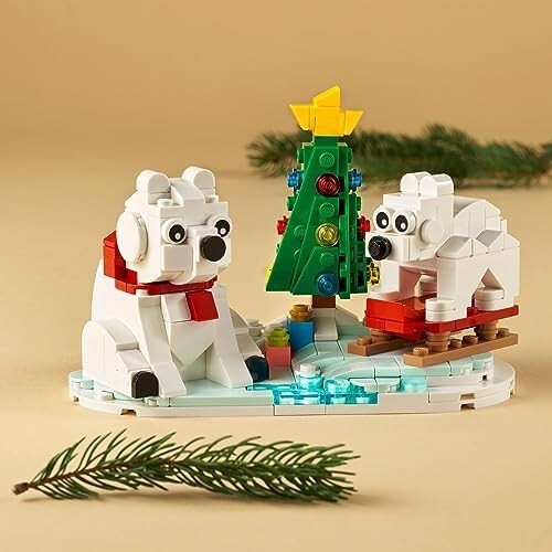 Wintertime Polar Bears 40571 Christmas Décor Building Kit, Polar Bear Gift - Picture 5 of 6