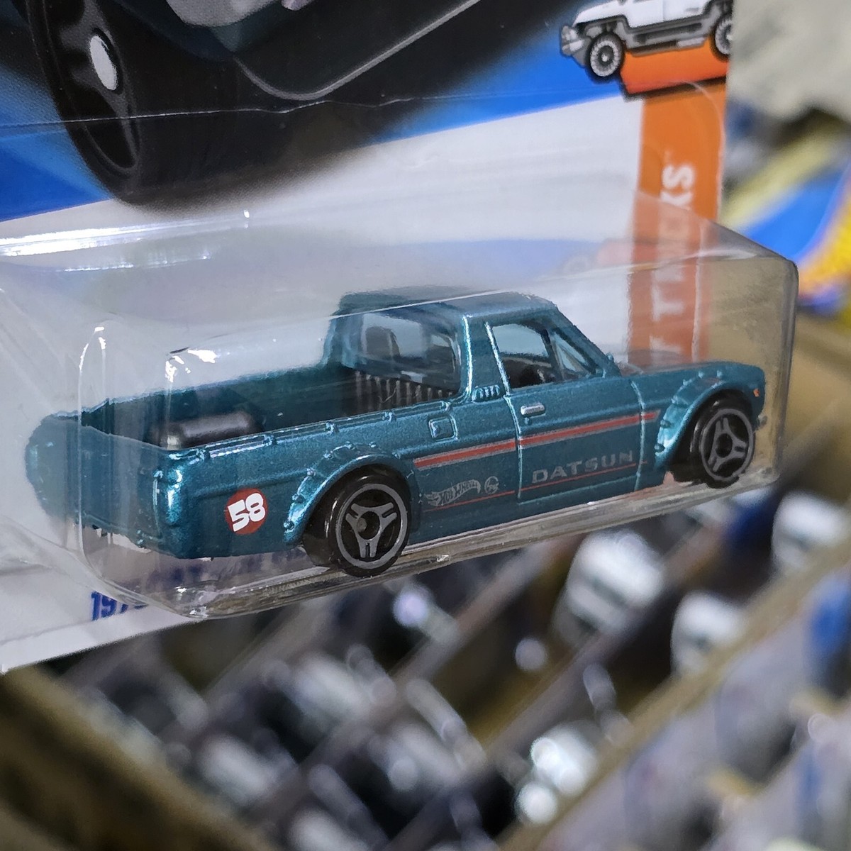 1975 DATSUN SUNNY TRUCK B120 HW HOT TRUCKS SERIES CASE D 2025 INT