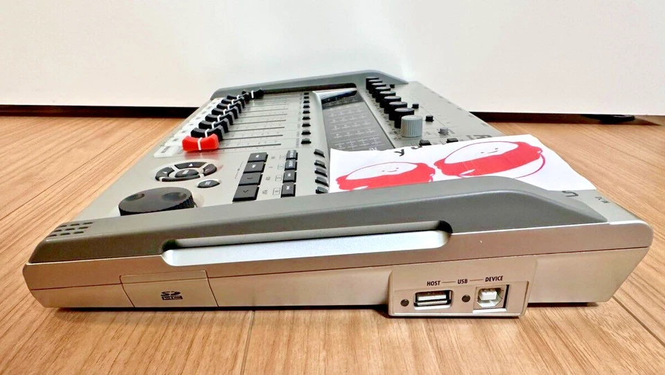 ZOOM R24 Digital Multi Track Recorder 24 Track Interface Controller 8 Kanal - Bild 4 von 4