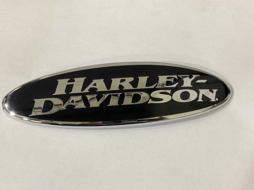 Harley-Davidson 62784-11. Fuel Tank Medallion / Badge Left Side - Picture 2 of 4