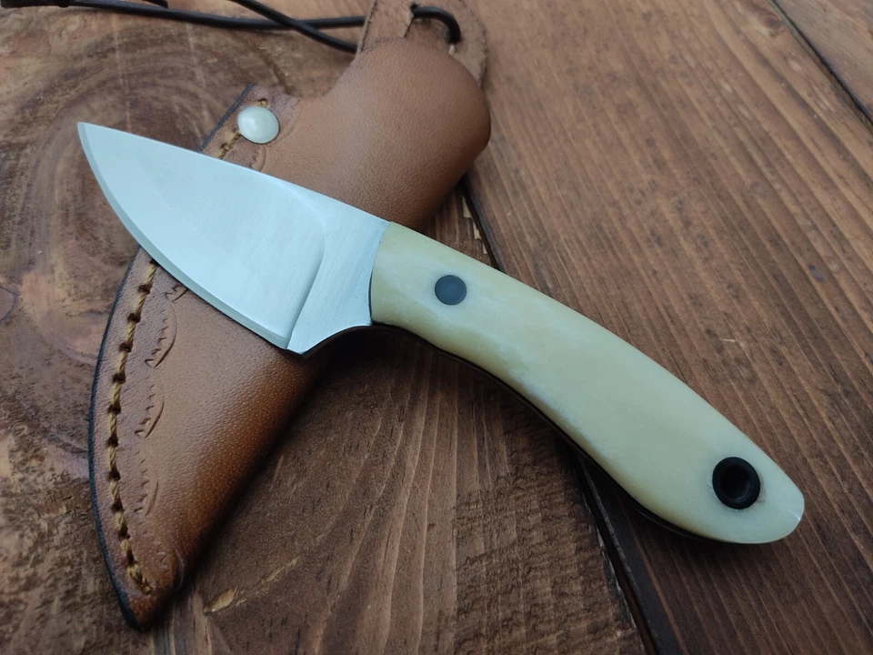 Custom Handmade 80crv2 H.C Steel EDC Knife Camping Outdoor Skinner Hunting Knife - Image 2 of 4
