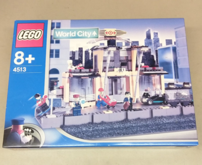 LEGO World City 4513 Grand Central Station NEW Town Train Rail