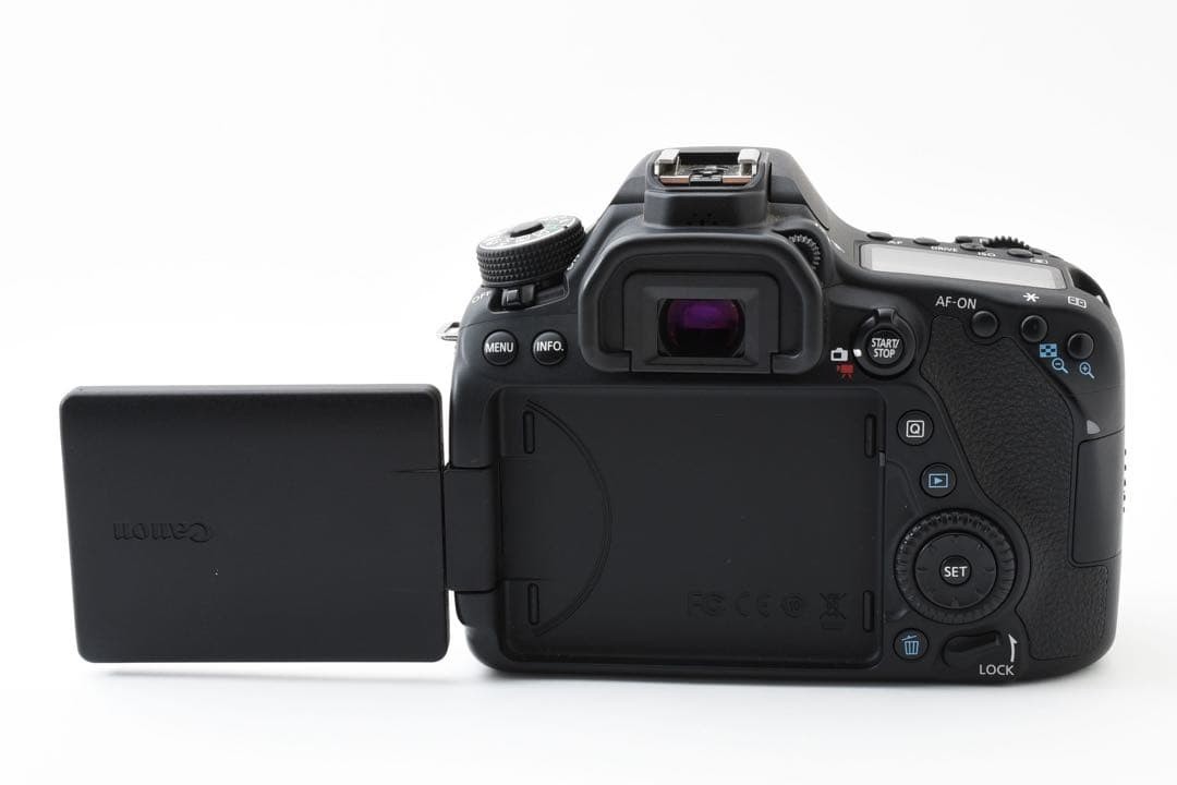 Canon EOS 80D Digital SLR Camera Lens Set with all accessories