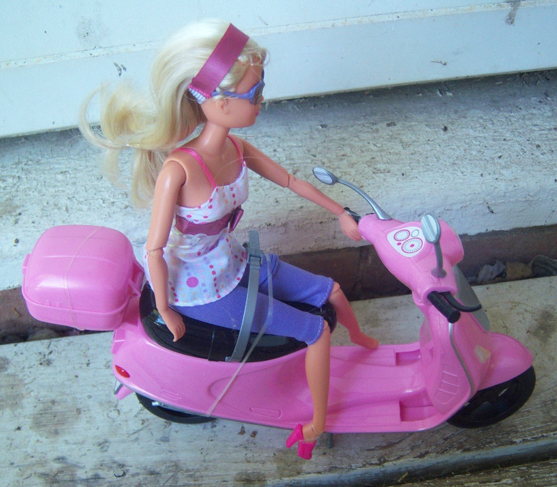 Barbie Doll Steffi Blonde Hair & Pink Vespa Scooter Wearing Dot Shirt Mattel