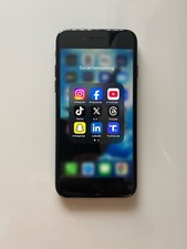 Apple iPhone 7 - 32 GB - Black Unlocked