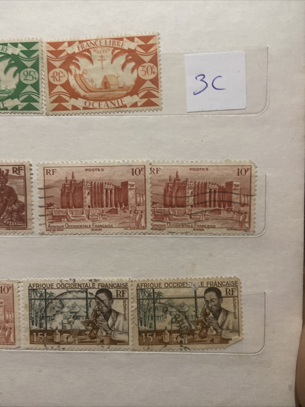 Colonie Française 1945/1949 - collection de timbres de Colonie Française 1945/1949 - collection de timbres de