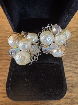 Vintage Faux Ivory Dimpled Pearls, Rhinestone , Golden Leaf Clip Earrings