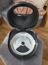 INCOMPLETE. PETLIBRO POLAR WET FOOD PET FEEDER BLACK PLAF109 MODEL