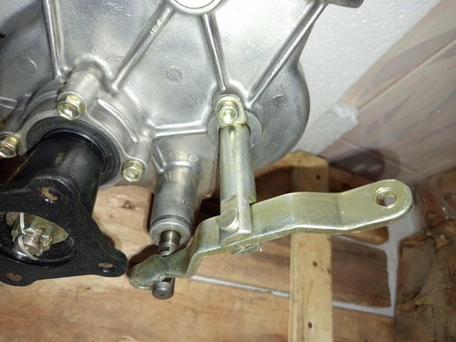 Toyota Land Cruiser FJ40 BJ40 PTO Gearbox - Picture 9 of 12