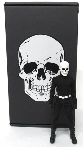 Mezco Toys Exclusive Rumble Society White Skull Agent Complete One:12 Collective