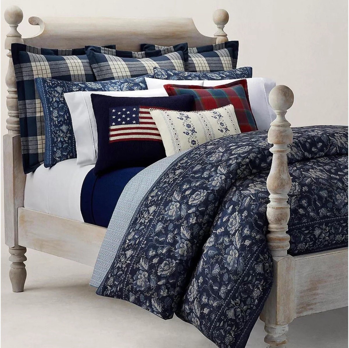 ラルフローレン　コンフォーターケース　Q RALPH LAUREN 3pcF/Q COMFORTER SKYE FLORAL BLUE NIP $690