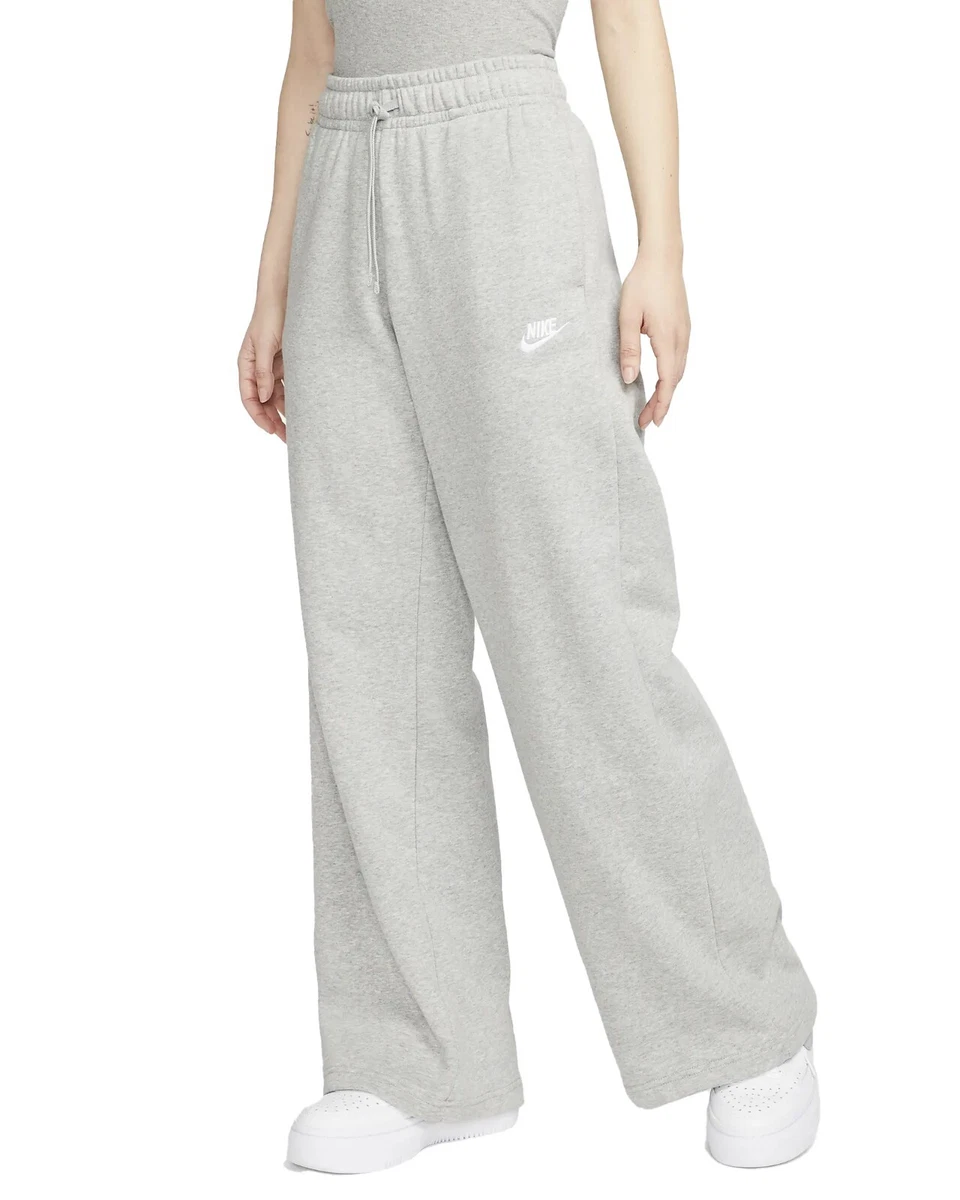 Nike Women Sportswear Fleece Wide-Leg Sweatpants in Grey, Diff