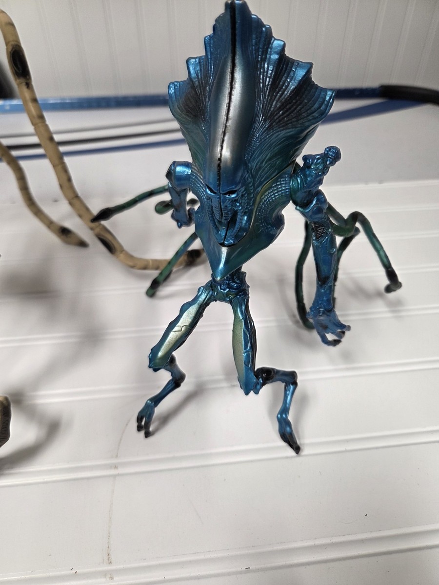 ID4 Independence Day Aliens 3 Figures | eBay