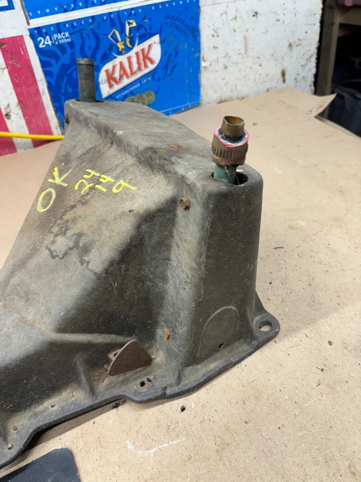 67 68 1969 1970 K10 C10 CHEVROLET GMC TRUCK BLAZER UNDERHOOD HEATER BOX OK SHAPE - Image 4 of 4