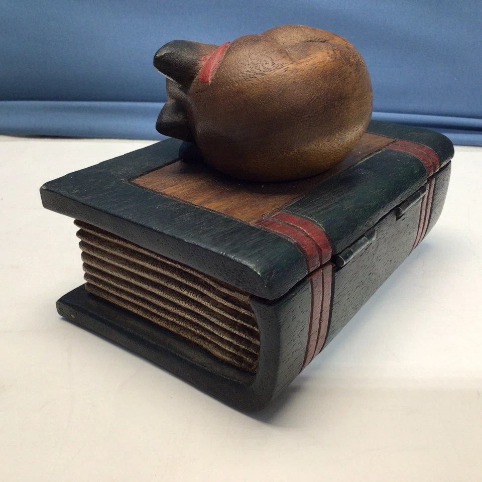 Hand Carved Wooden Sleeping Siamese Cat on Book Trinket Box Hinged Lid - Image 4 of 4