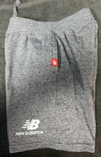 Boy s NEW BALANCE Shorts Size 10/12