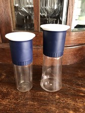 2 Tupperware Exklusiv Mühlen Set  Gewürzmühlen Salz Pfeffer C95