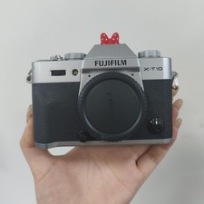 Fuji Fujifilm X-T10 XT10 XT-10 16.3MP Silver Mirrorless Digital Camera Body Only