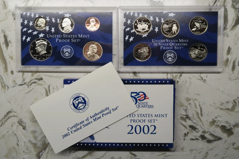 2001 2002 2003 2004 2005 2006 2007 US Mint Clad Proof Sets in OGP w/Storage Box - Image 3 of 4