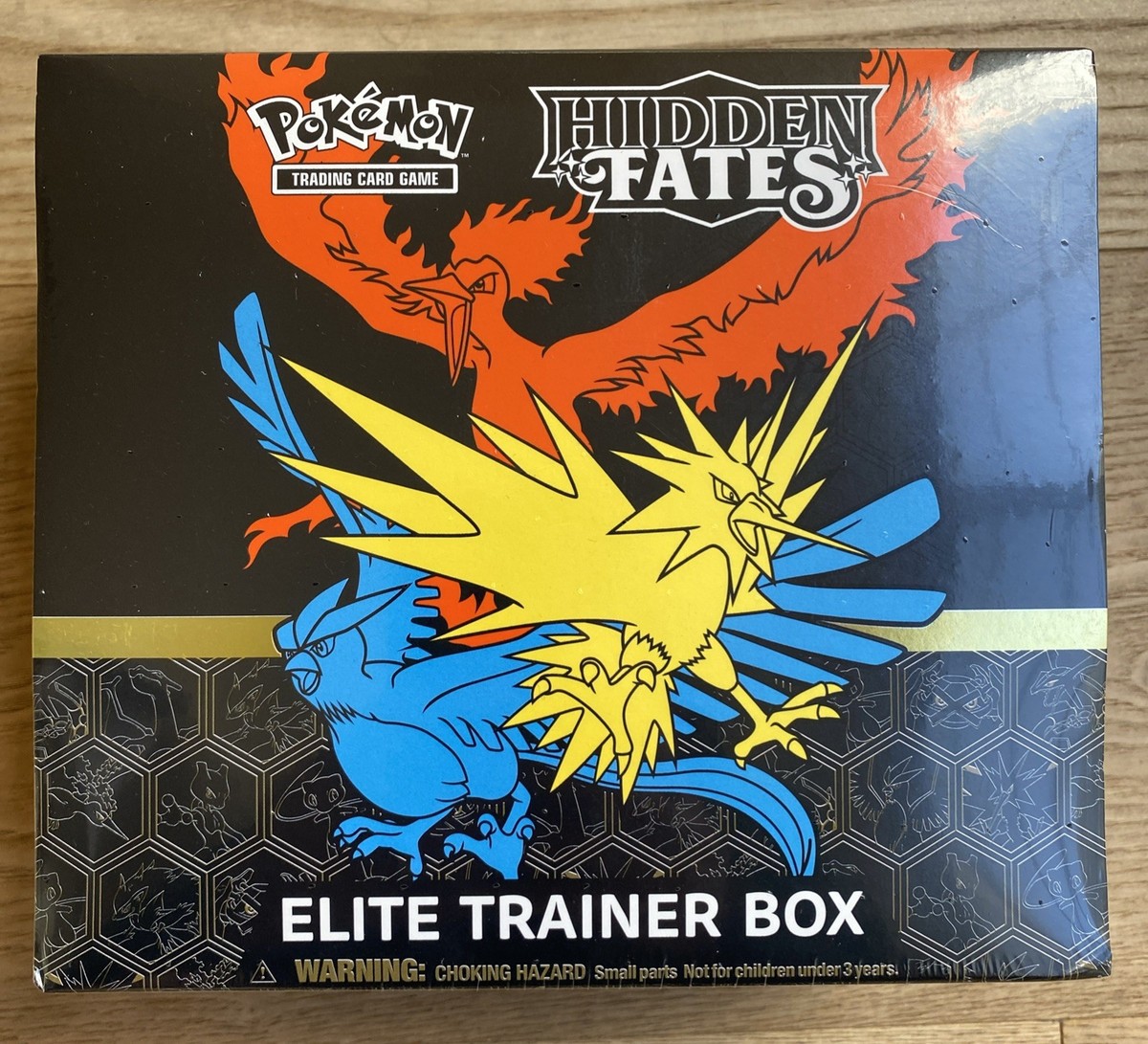 Pokemon Hidden Fates Elite Trainer Box | eBay