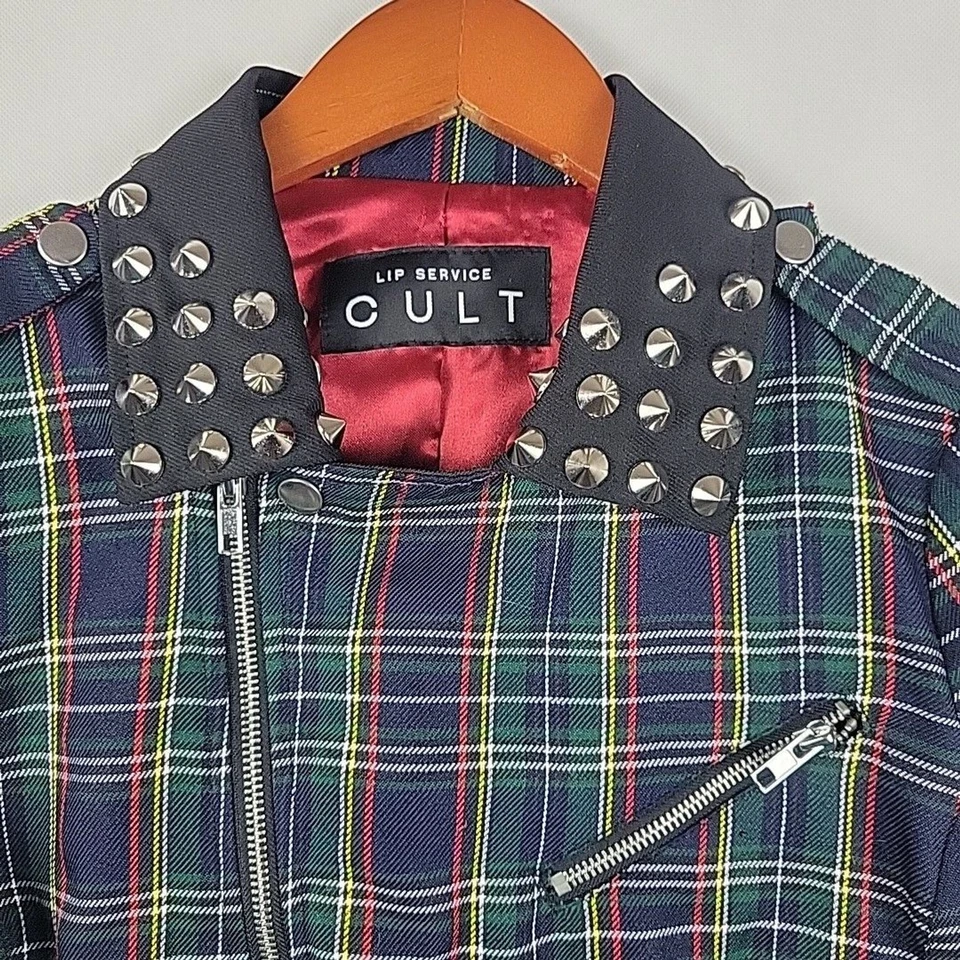 Jaqueta Lip Service Cult Feminina Média Xadrez Tartan cravejada punk gótica anos 90 Y2K - Imagem 4 de 4