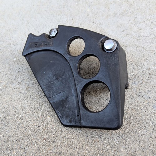 2009-2014 Kawasaki KLX250SF OEM Front Sprocket Chain Guard Cover / 14026-0027 - Foto 2 di 6