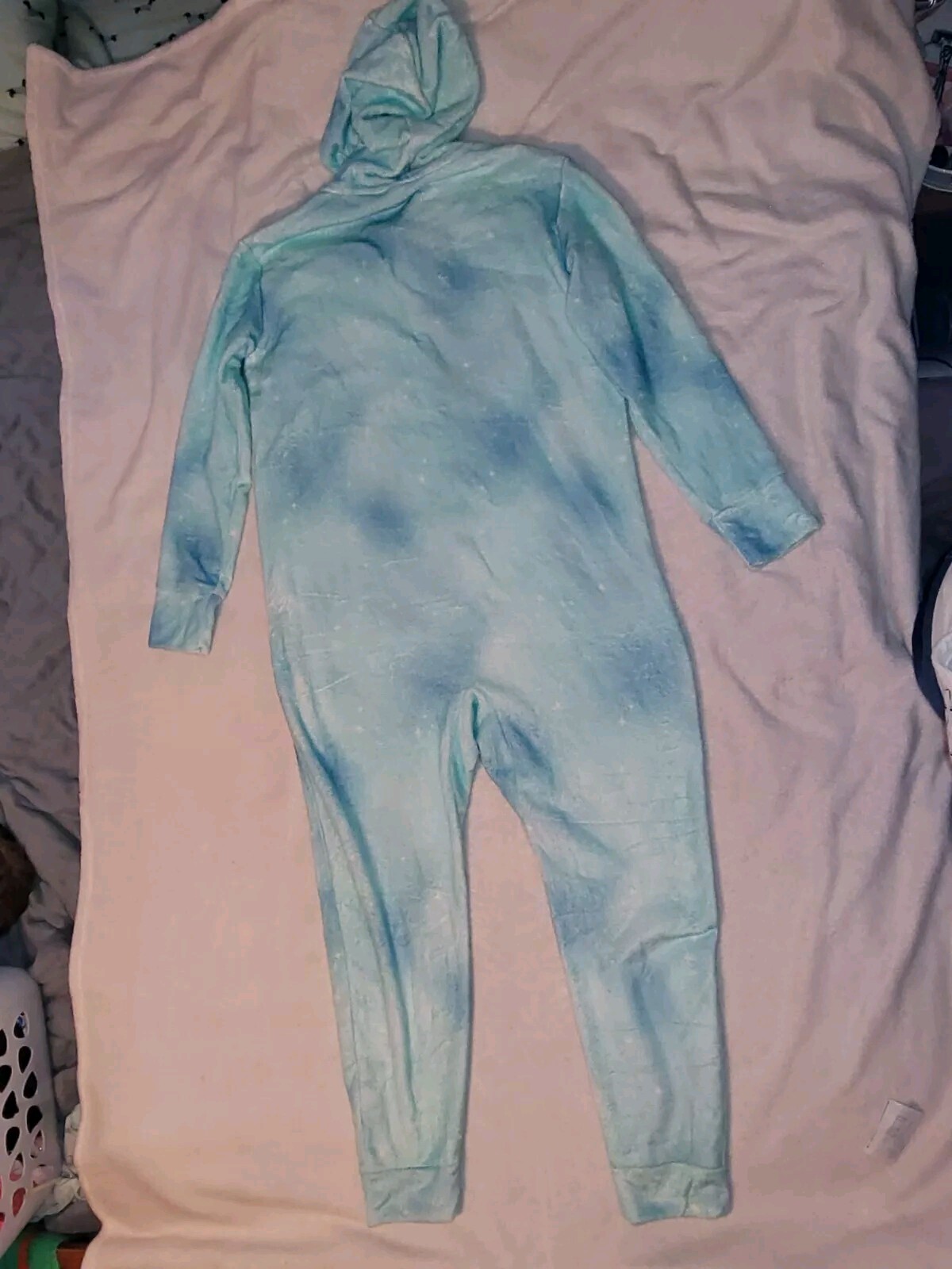 Picture 2 of 15