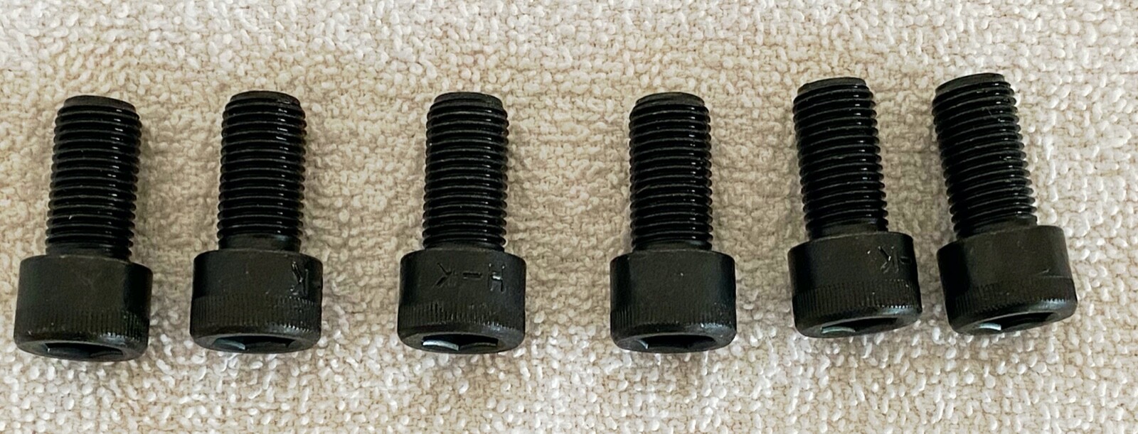 100 Count HoloKrome 73102 3/8"24 /4 UNRF Fine Thread Socket Head Cap