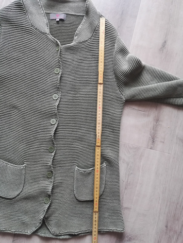Lieblingsstück Strickjacke Gr. 38, Grüngrau oder helles Schilfgrün - Bild 8 von 10