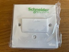 Triple Pole Fan Isolator Switch - White 10A Schneider Lockable