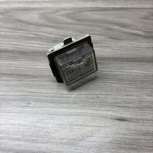 2014-2018 MERCEDES BENZ CLA250 Cls550 Rear Trunk License Plate Light Lamp OEM