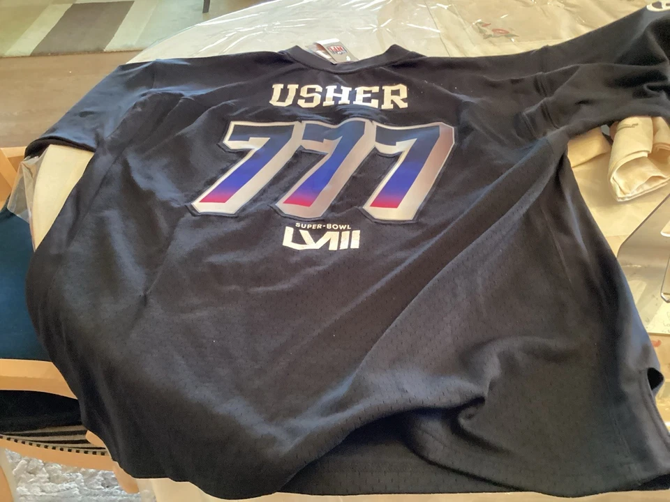 Wilson x Usher Super Bowl LVIII Collab Football  Jersey Size Xl - Image 2 of 2