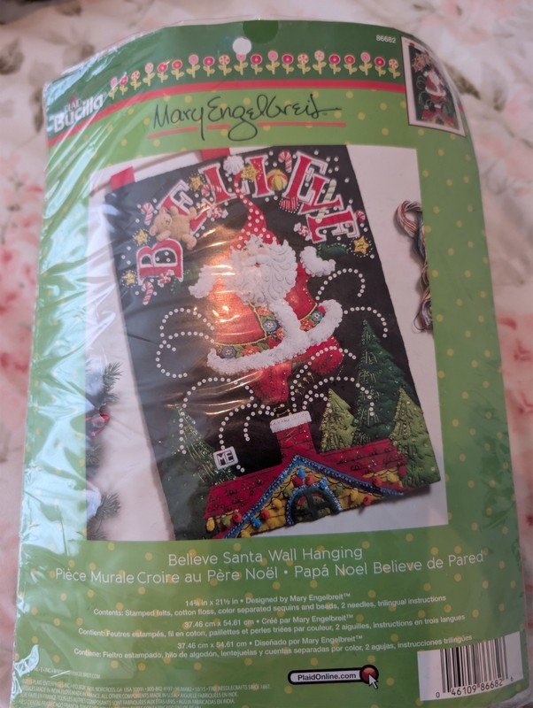 Bucilla Mary Engelbreit BELIEVE SANTA WALL HANGING Felt Kit #86682 New Sealed