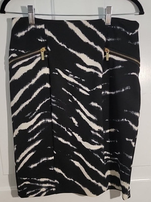 Sexy Michael Kors Zebra Pencil Skirt Size 8 Gold Zippered Pockets Lined Stretch