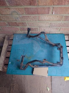 Suzuki Rgv250 Rgv 250 Vj21a Rear Subframe Straight No Damage Could Do Some Paint