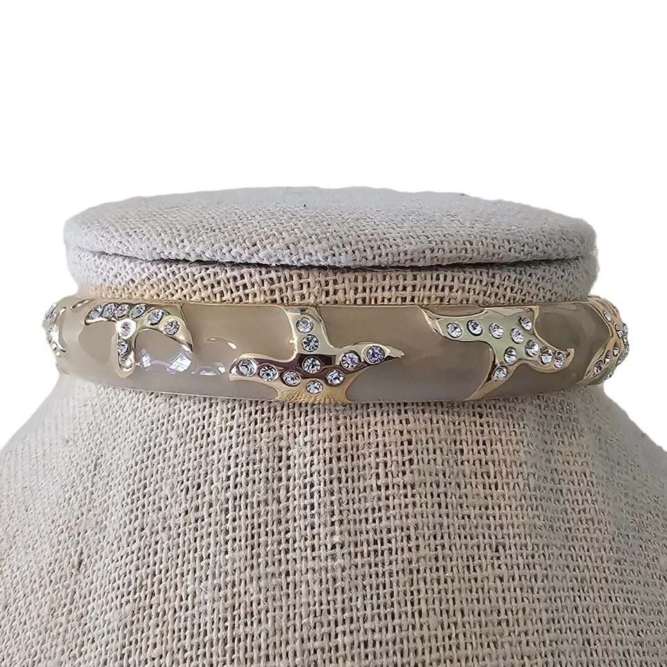 Pulsera con bisagras estrella de mar esmaltada Joan Boyce Foto 4 de 4