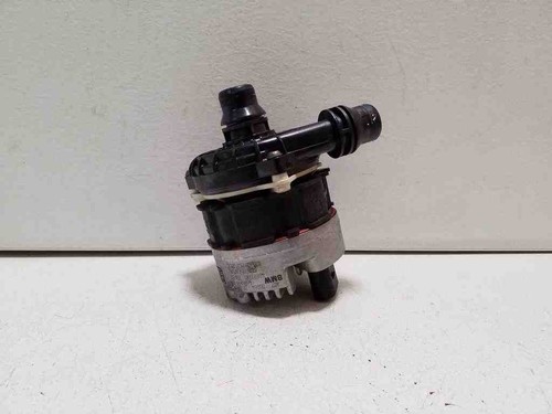 BMW 3 G20, G28 Zirkulationswassermotor 8686899 2.0 2019 32182608