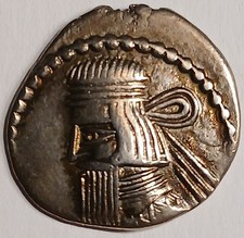ARTABANOS IV.  - Antike M&uuml;nze - / DRACHME / Partherreich / SILBER