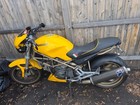 2000 DUCATI M750