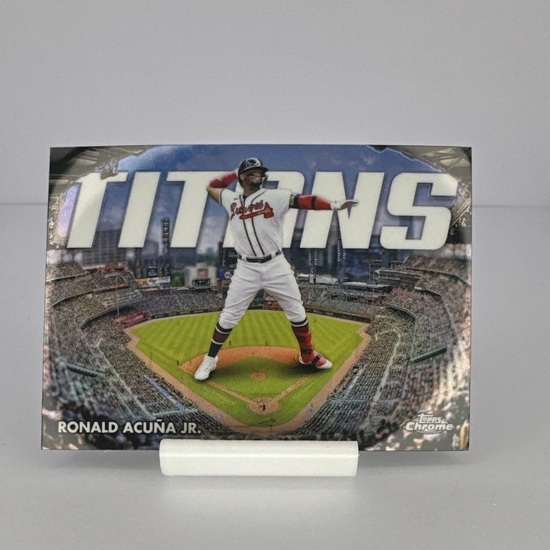 Topps 2023 Topps Chrome Titans CT-5 Ronald Acuña Jr. Atlanta Braves Insert