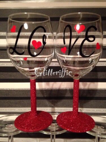 LOVE & Hearts Valentine's Day Vinyl  Decal Sticker DIY Glitter Wine Glass - Picture 1 of 1