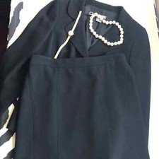 Ann Taylor Black Skirt Suit Sz 4P
