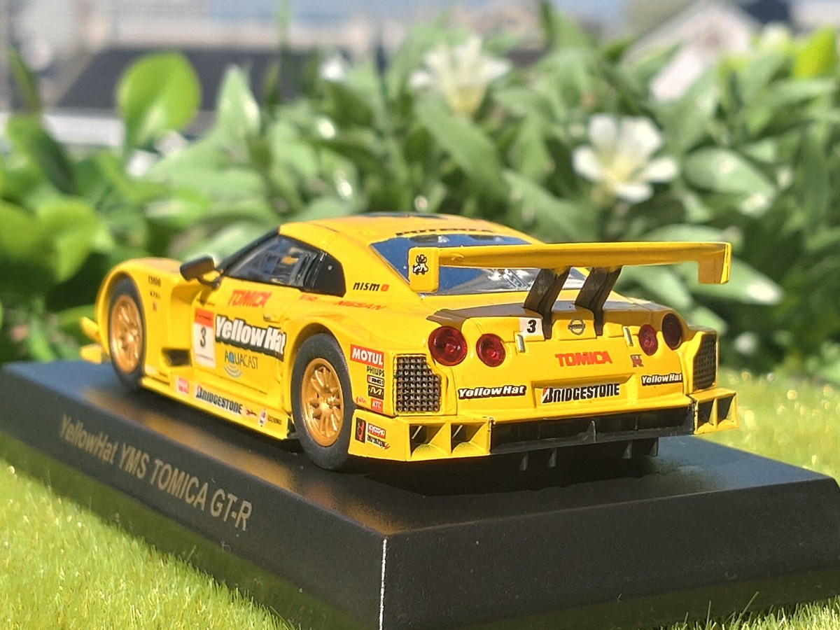 Nissan / YellowHat YMS Tomica GT-R (R35) / 1/64 Diecast car