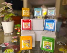 Pokemon GB/C Custom Cartridge - Crystal, Silver, Gold, Yellow, Red, Blue, Green