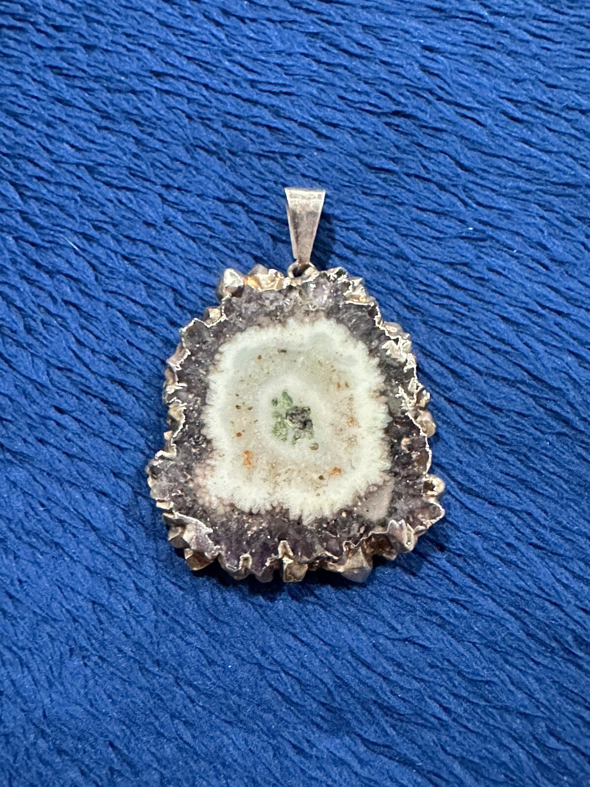Silver Electroplated Agate Geode Slice Quartz Dru… - image 1